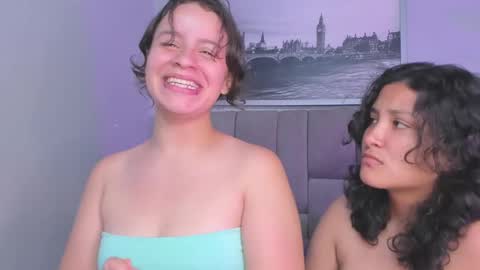 Ivy and Molly online show from September 20, 9:29 pm