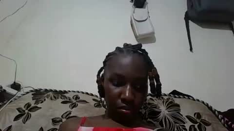 ivyk_ online show from February 16, 7:45 pm