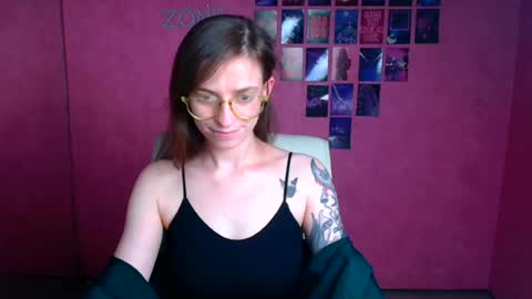 Ivy online show from July 4, 10:24 pm