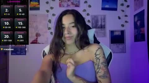 Ivy  online show from June 24, 3:13 am