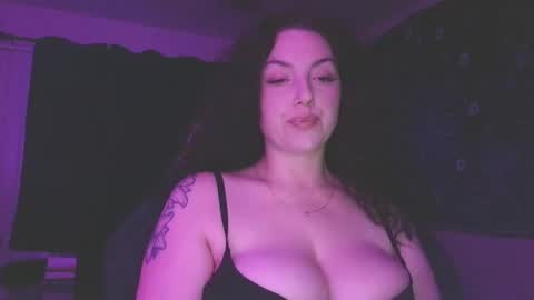 Amiee online show from April 18, 1:18 am