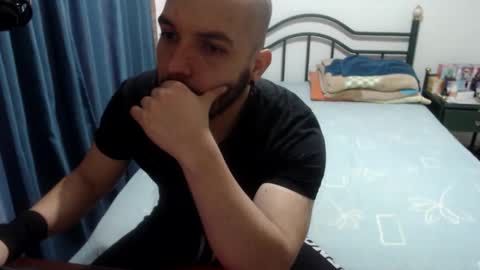 iwanturarse online show from May 25, 8:37 pm