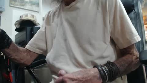 Brian online show from March 29, 9:38 pm