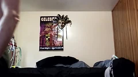 iyzyoatnzmlz online show from March 1, 7:40 pm