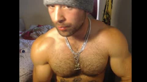 izak144 online show from March 31, 8:42 pm