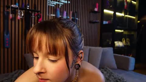 Izzy Inked online show from February 2, 7:21 pm