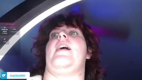 izzyishottttt online show from November 23, 7:34 pm