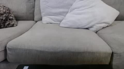 James online show from April 4, 2:35 pm