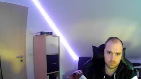 Snapshot of j_german783377 chatting on February 2, 3:28 pm here4y online show from February 2, 3:28 pm