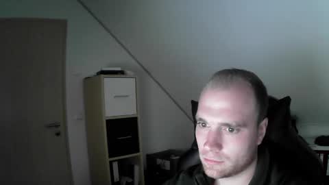 Snapshot of j_german783377 chatting on October 6, 10:11 am here4y online show from October 6, 10:11 am
