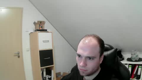 here4y online show from January 7, 11:26 am