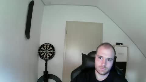 Snapshot of j_german783377 chatting on December 3, 9:39 am here4y online show from December 3, 9:39 am