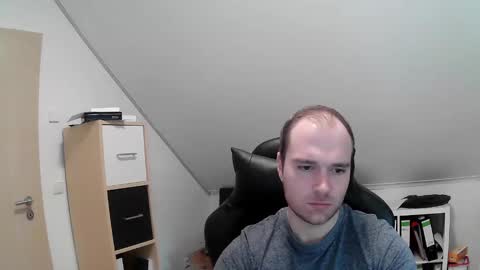 Snapshot of j_german783377 chatting on February 24, 9:32 am here4y online show from February 24, 9:32 am