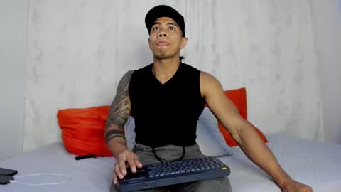 i am juan musiry independent model  online show from March 9, 5:44 am