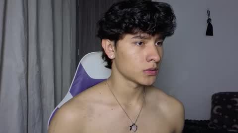 Noah online show from November 5, 3:14 pm