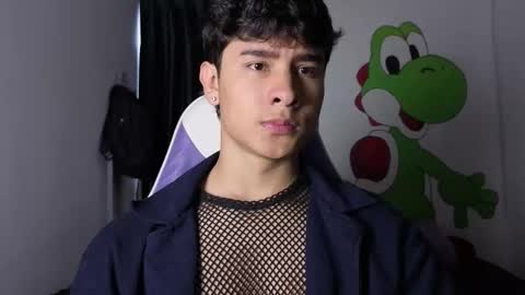 Noah online show from February 28, 8:24 pm