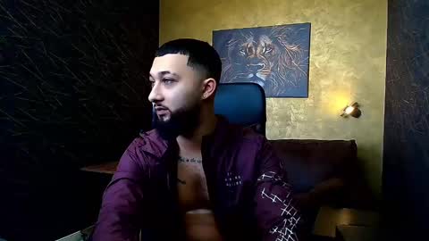 Snapshot of jacezachary chatting on February 23, 9:11 am JaceZachary online show from February 23, 9:11 am
