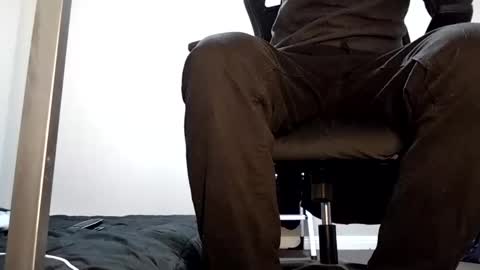 MarriedGuy online show from December 13, 9:46 am