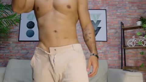 jack_kum online show from June 26, 12:21 pm