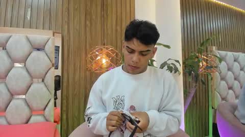 Jack online show from December 1, 5:05 am