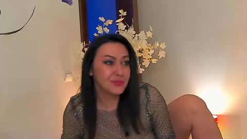 Jackie online show from February 1, 9:40 pm