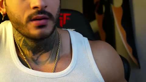 JC online show from November 18, 8:06 am