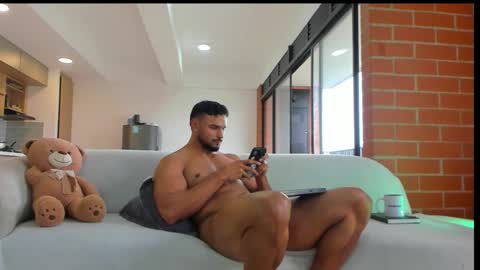 Jackson Wayne online show from January 12, 4:03 pm