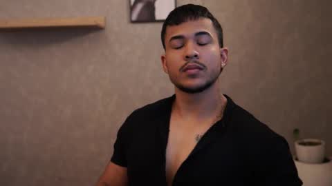 Jackson Bell online show from March 12, 6:33 pm