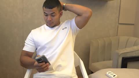 Jackson Bell online show from January 6, 5:39 pm