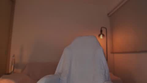 Linda Sofia help me get to 100 thumbs up online show from September 14, 3:31 am