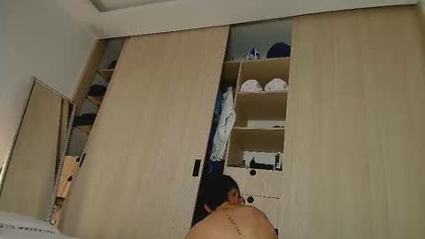 jacob__adams online show from October 25, 5:35 pm