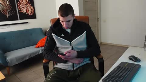 JACOB DEVON online show from April 11, 5:56 am