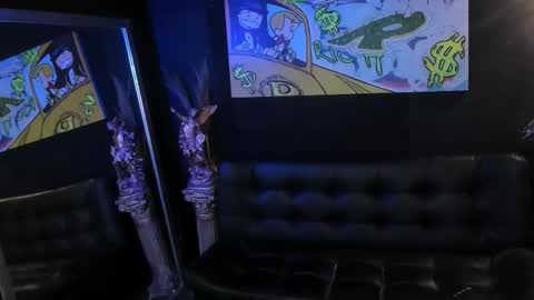 JACOB JAMES online show from November 11, 9:50 pm