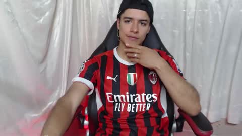 Jacobbakerr online show from December 1, 6:06 pm