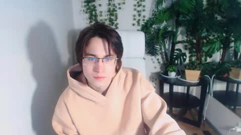 jacobbrat online show from November 18, 10:02 pm