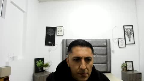 jacobiwalker online show from July 3, 2:16 am