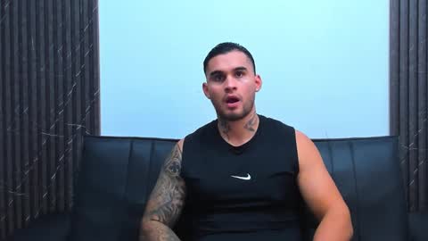 jacobsthorm online show from November 22, 3:38 am