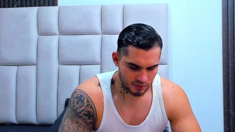 jacobsthorm online show from December 2, 3:27 am