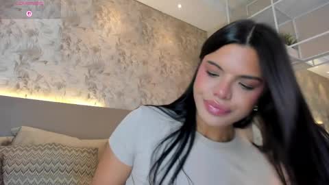 Jada Kai online show from April 4, 11:56 pm