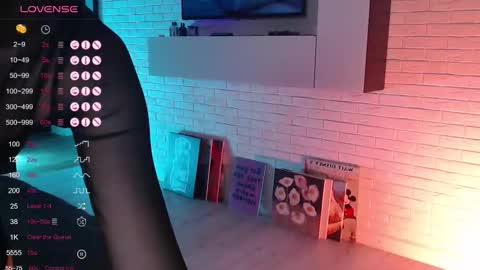 Jade online show from March 3, 4:14 pm