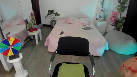 Jade  independent model online show from March 30, 12:38 pm