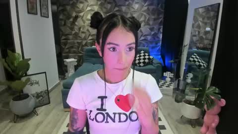 Jade  independent model online show from March 11, 12:06 pm