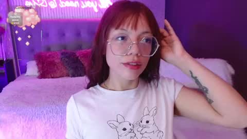 JADE online show from November 23, 8:51 pm