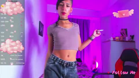 Jade Benett online show from November 11, 1:30 am