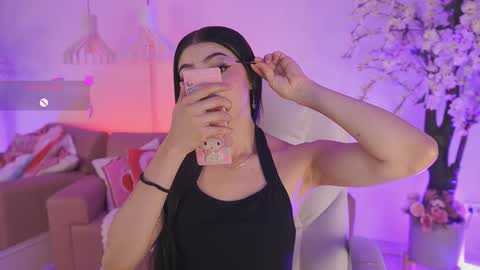 Jade Summer online show from March 3, 11:50 am