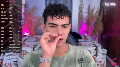 javi15  online show from December 16, 3:03 am