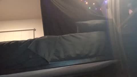 Snapshot of jaidenblake chatting on March 8, 7:49 am jaidenblake online show from March 8, 7:49 am