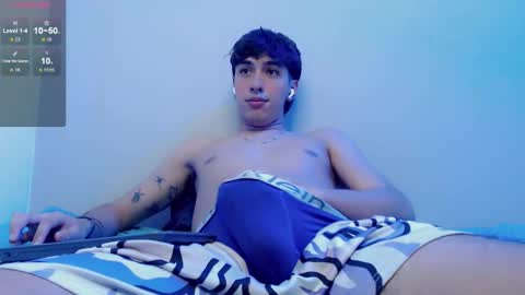 jake_tripp online show from November 22, 5:06 am