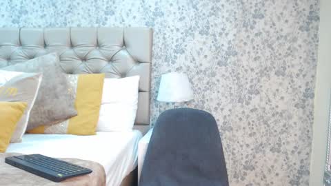 jakemoxleey online show from February 15, 8:33 pm