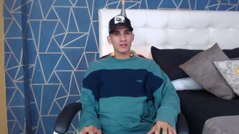 jakemoxleey online show from February 23, 12:05 pm